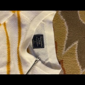 Lot of 2 Abercrombie sweaters size S